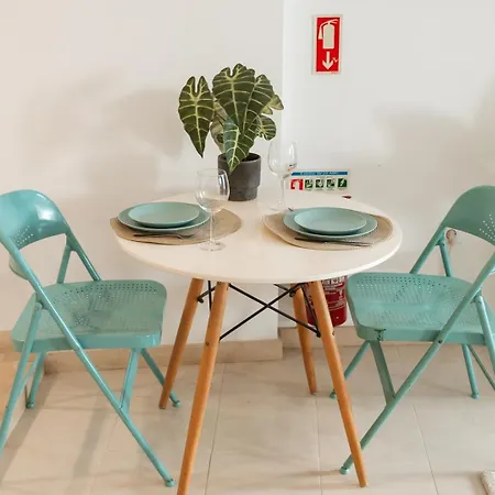 For 2 Just 250m From Largo Intendente * Lisboa