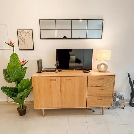 Daire For 2 Just 250m From Largo Intendente *