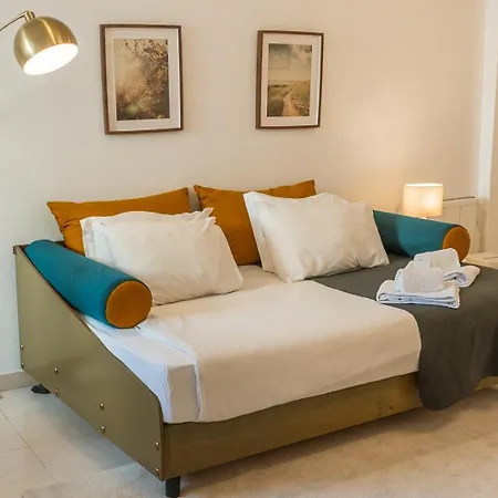 For 2 Just 250m From Largo Intendente * Lisboa